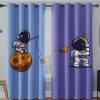 پرده کتان چاپی اتاق کودک طرح فضانورد 8